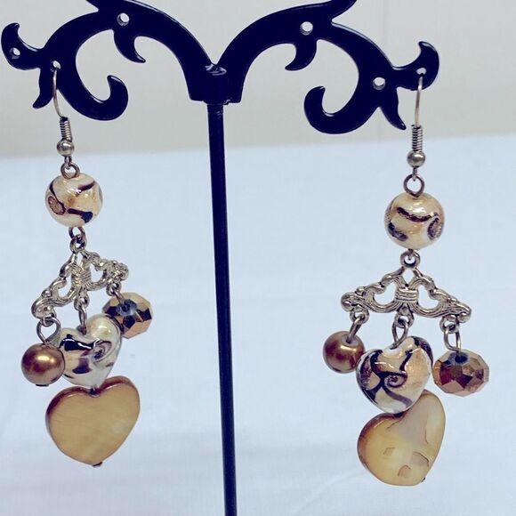 Vintage Earrings Gold/Brown Tone Mixed Media Mother of Pearl Aurora Borealis - Picture 6 of 6